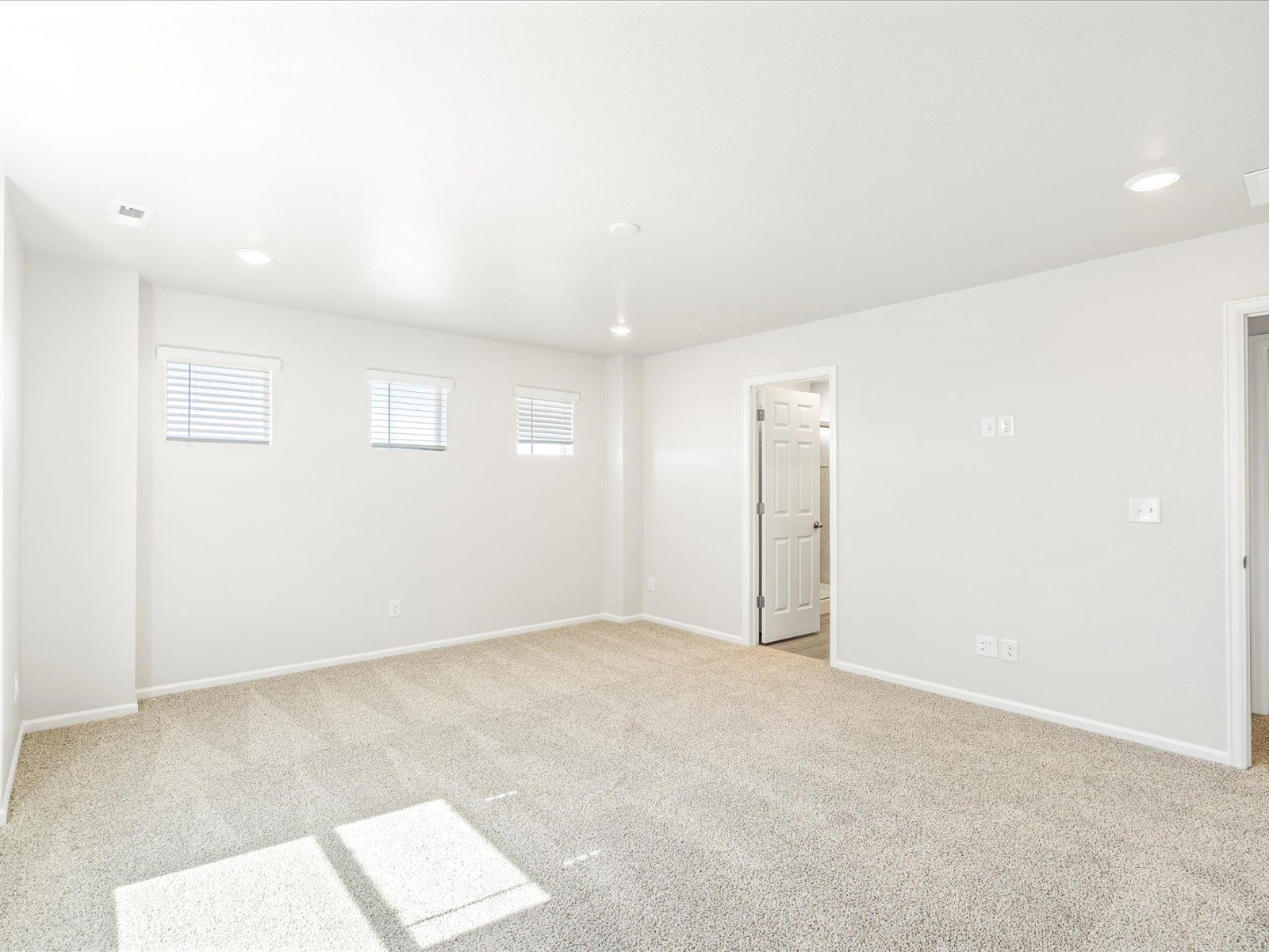 Snowberry floorplan at Ridgeline Vista a Meritage Homes community in Brighton, CO.