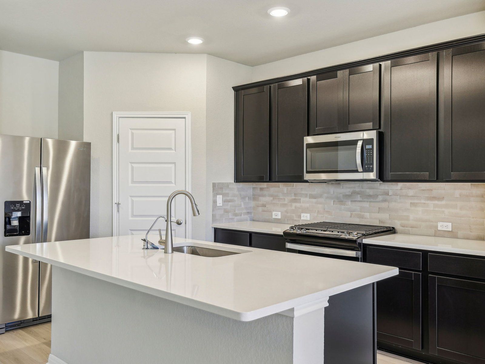 The Briscoe (820) - Turner's Crossing - Reserve Collection: Buda, Texas - Meritage Homes