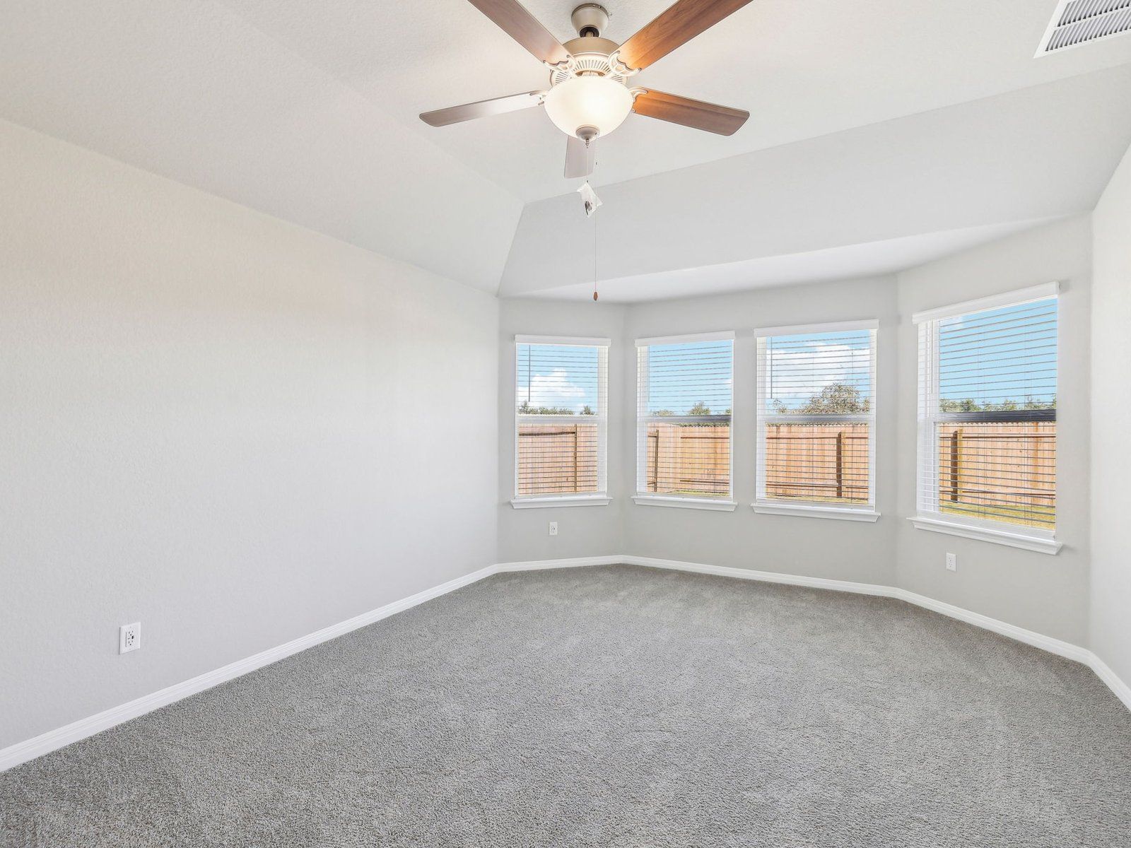The Briscoe (820) Floorplan