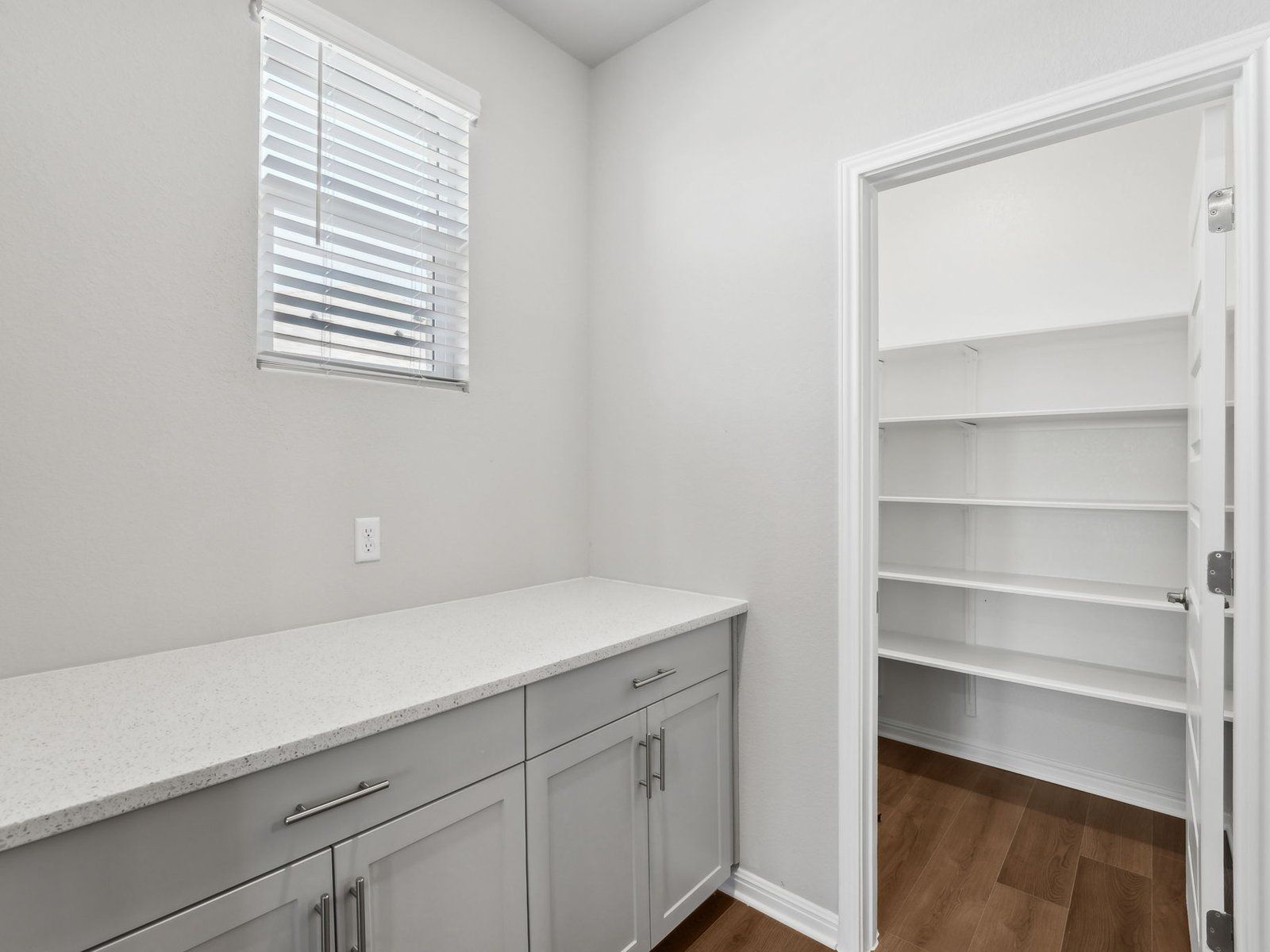 The Valor (540) Floorplan