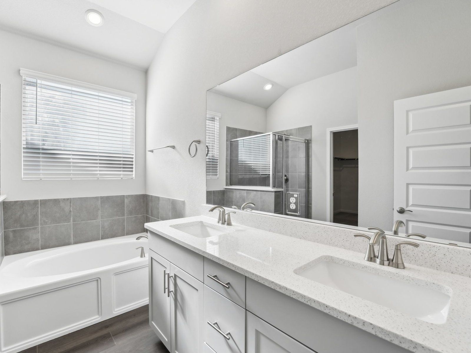 The Valor (540) Floorplan