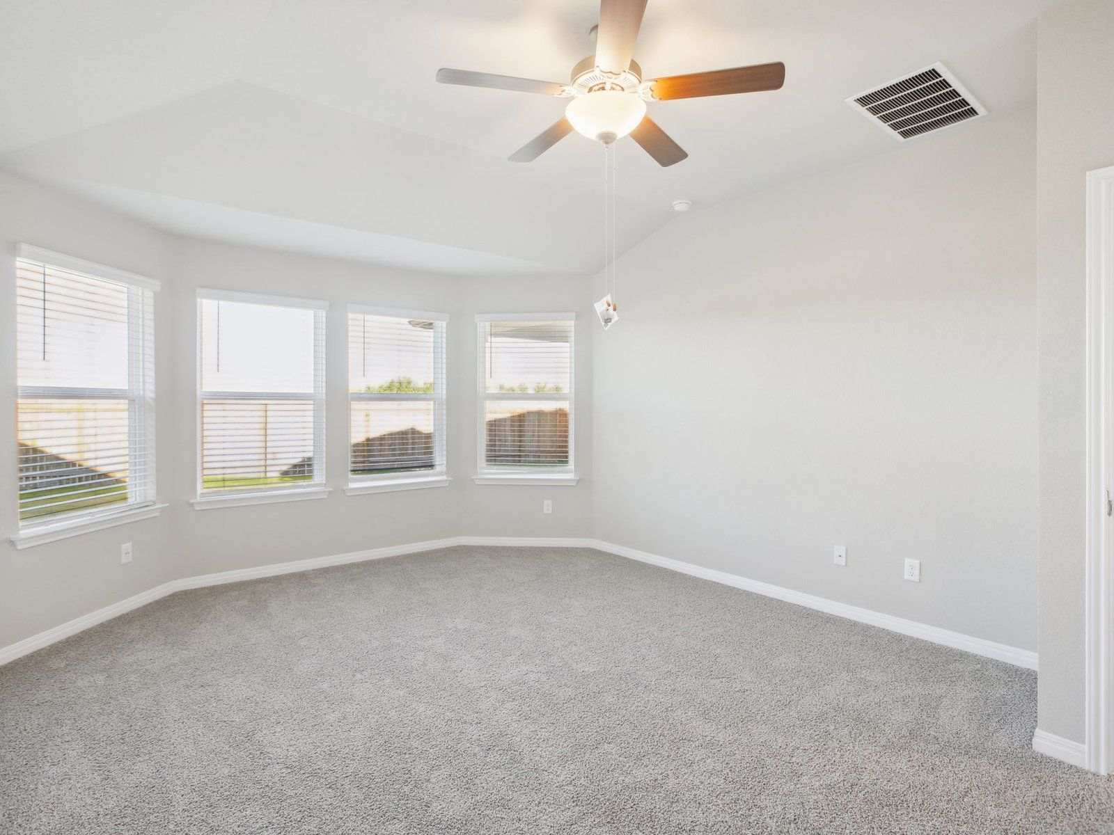 The Burnett (825) Floorplan