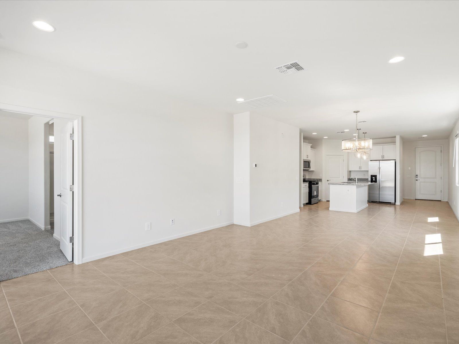 Welcome to the 1460 floorplan.
