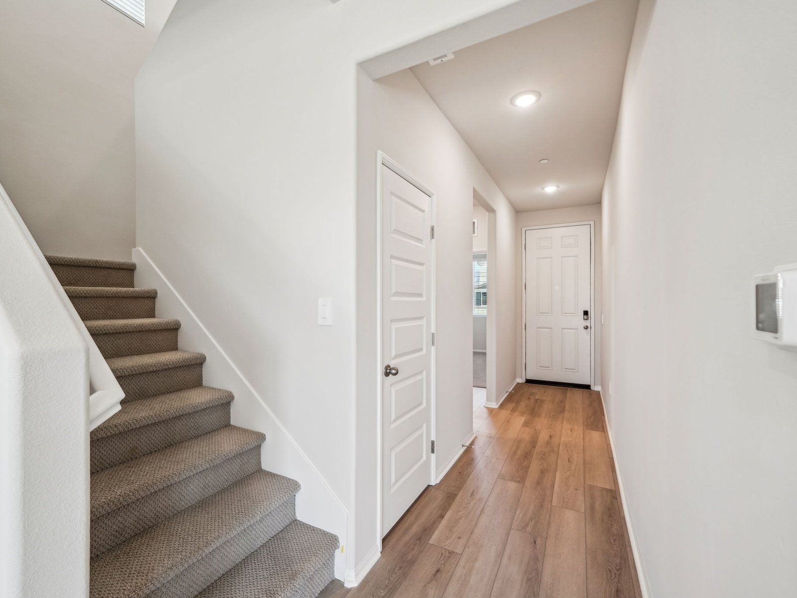 2049 Grapefruit Street (Residence 2) Imagen