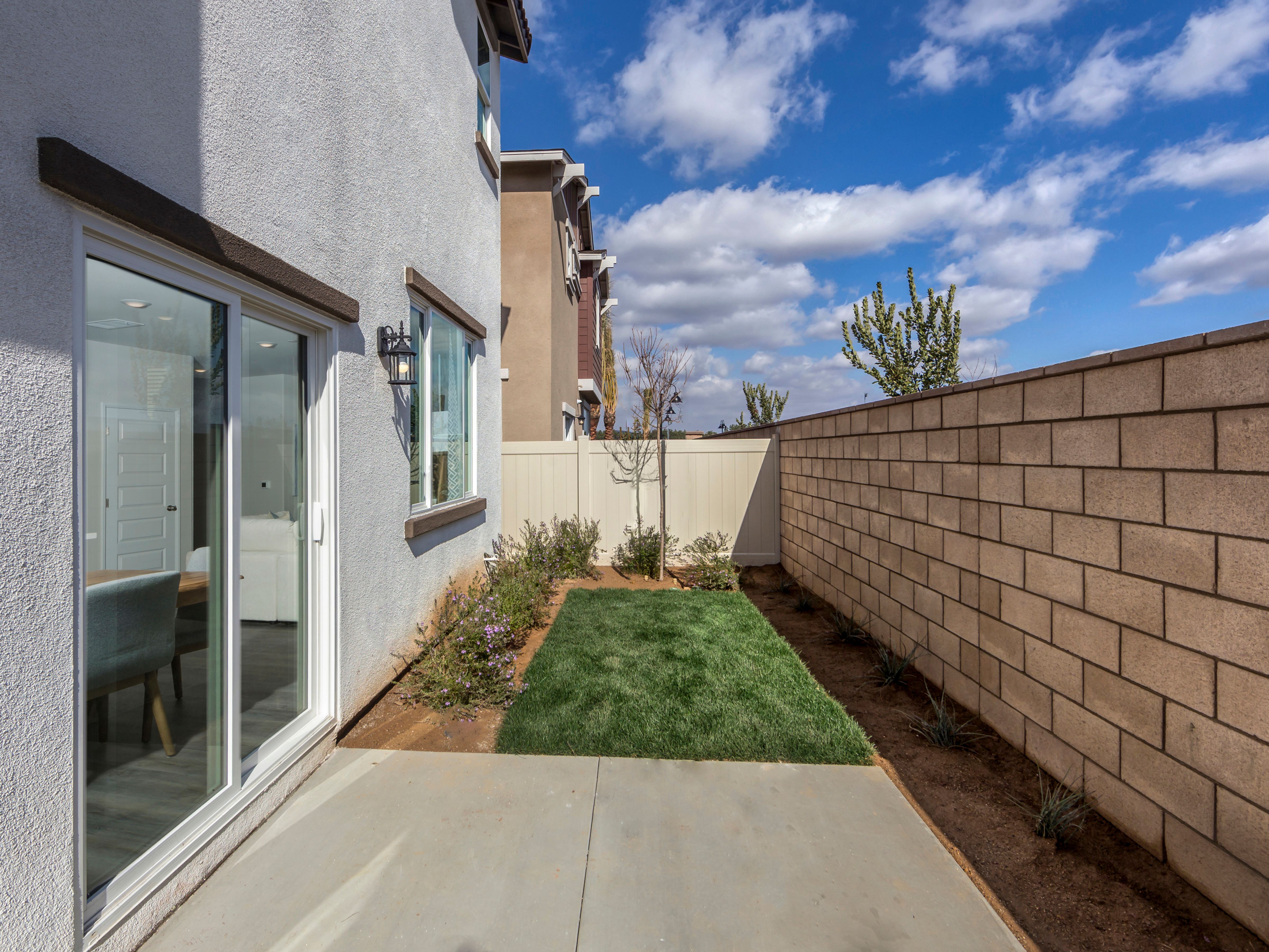 Backyard in the 3014 floorplan at a Meritage Homes community in Temecula, CA.