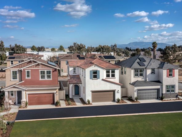 Introducing a community of single-family, detached homes in Temecula, CA.