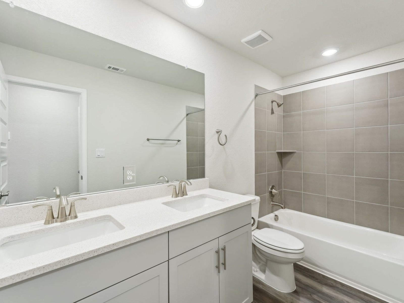 The Beacon (550) Floorplan