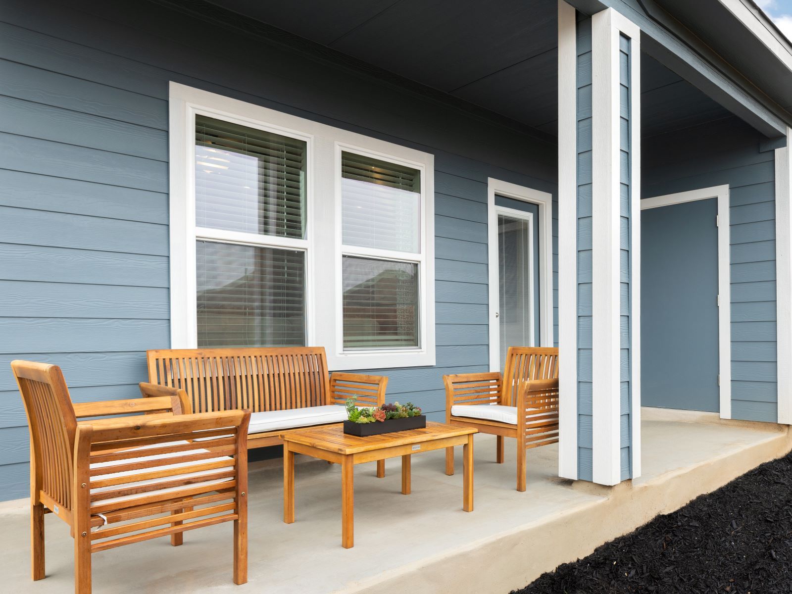 All townhomes come with a covered back patio.