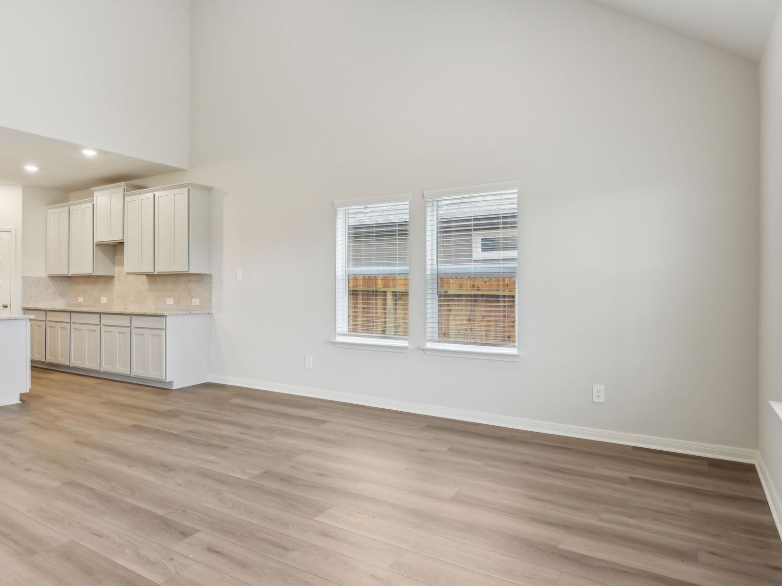 SAN_Estancia Ranch_Legacy_C453_Dining_839 Black Horse Way_014.jpg