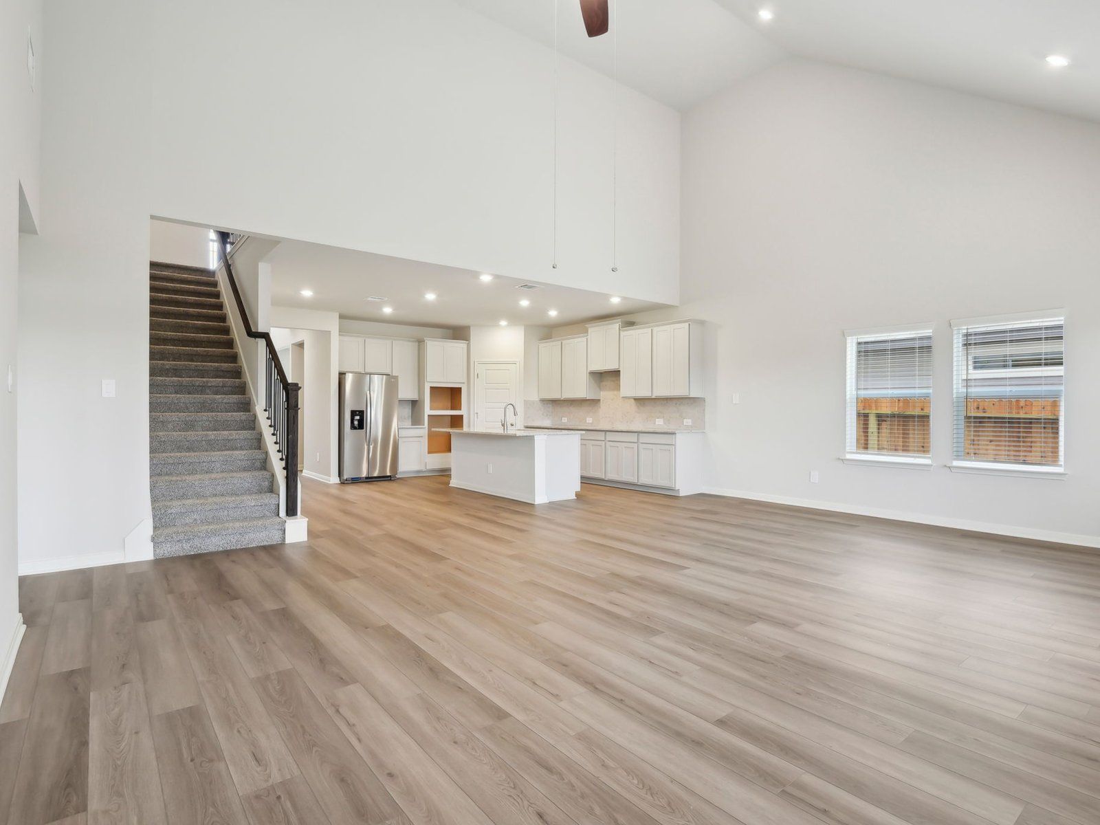 SAN_Estancia Ranch_Legacy_C453_Living_839 Black Horse Way_010.jpg
