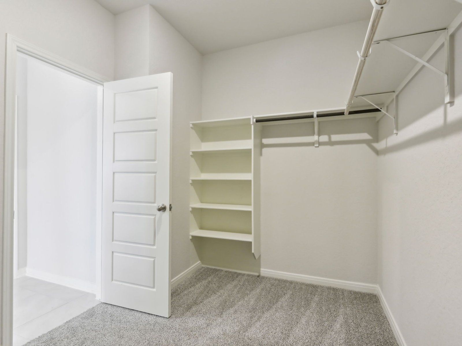 SAN_Estancia Ranch_Legacy_C453_Walk In Closet_839 Black Horse Way_043.jpg