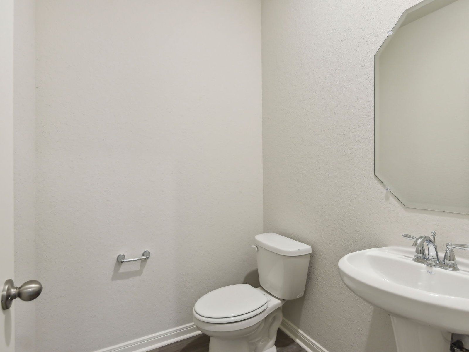 SAN_Estancia Ranch_Legacy_C453_Powder Room_839 Black Horse Way_046.jpg