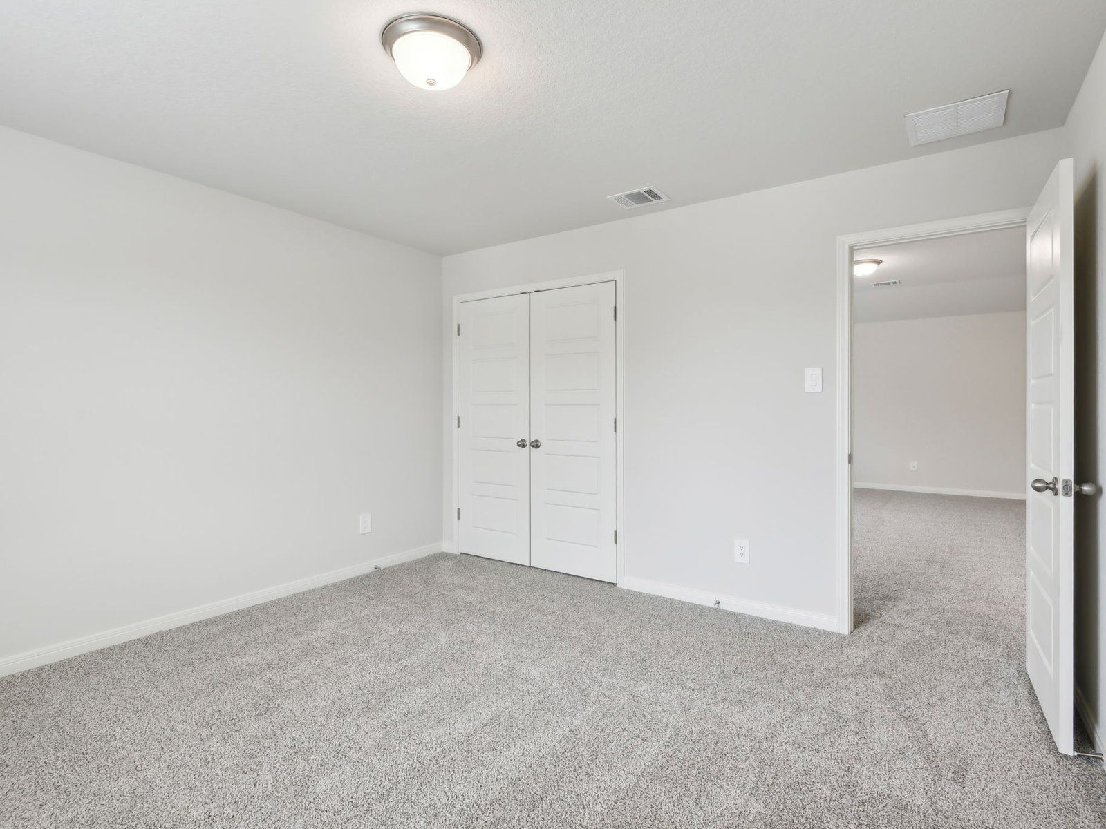 SAN_Estancia Ranch_Legacy_C453_Guest Room_839 Black Horse Way_025.jpg