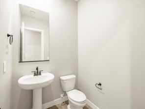 17602 W College Drive (Amber)