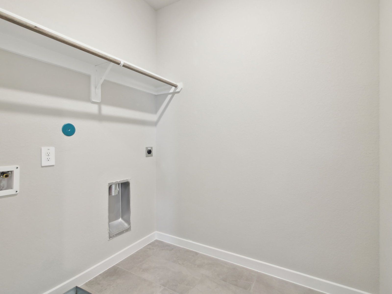 21-custom-Houston - Spring Brook Village - 10027 Rustic Charm St, Houston, TX 77080 - 021.jpg