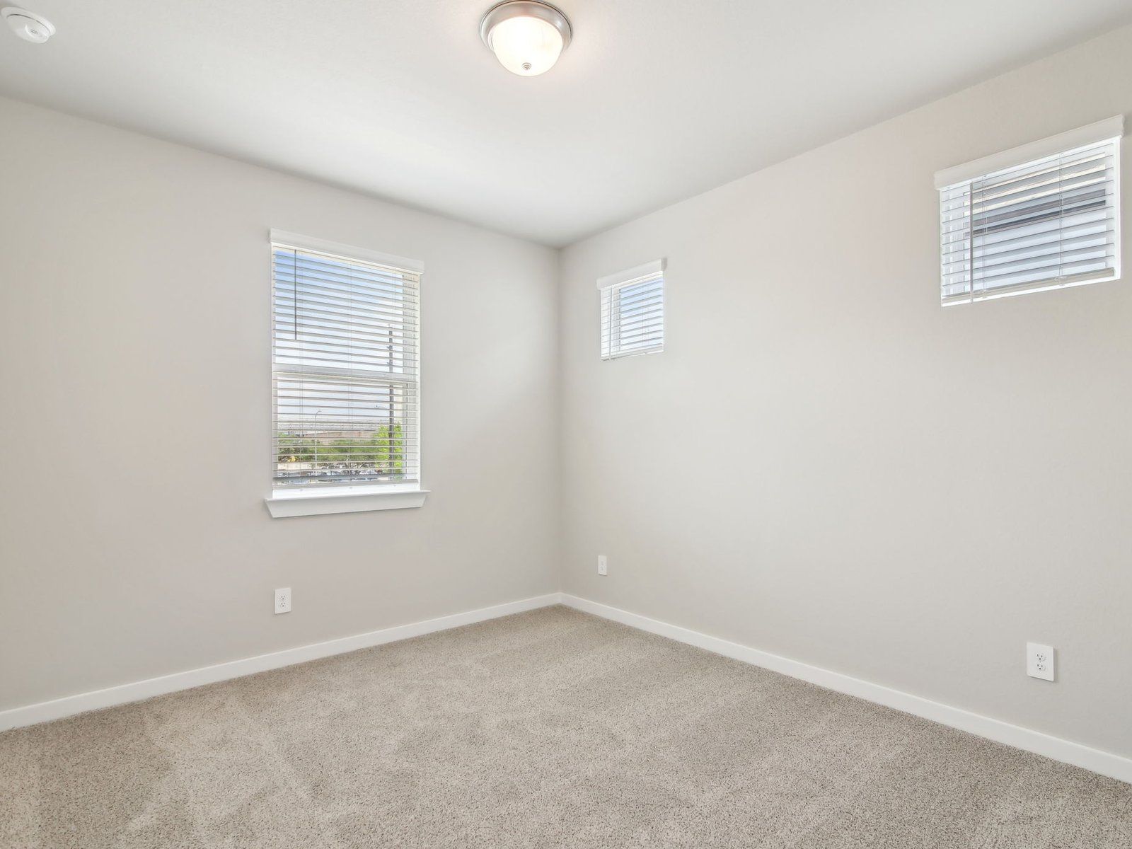 26-custom-Houston - Spring Brook Village - 10027 Rustic Charm St, Houston, TX 77080 - 026.jpg