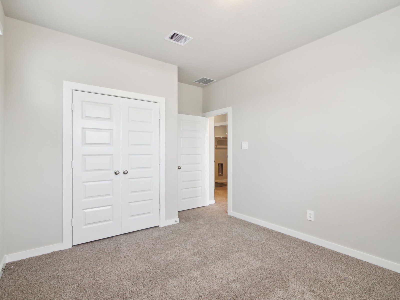 27-custom-Houston - Spring Brook Village - 10027 Rustic Charm St, Houston, TX 77080 - 027.jpg