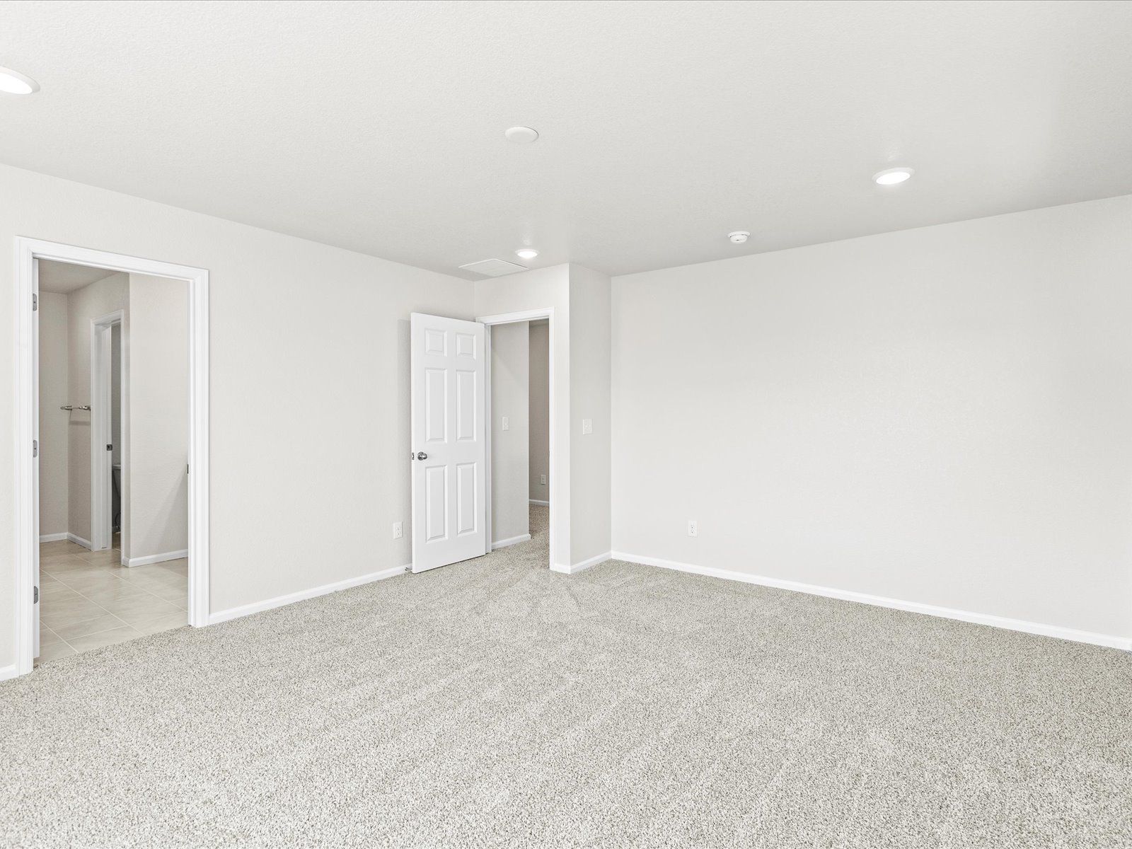 Silversage interior image taken at a Meritage Homes community in Commerce City, CO.