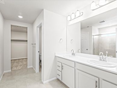 Silversage interior image taken at a Meritage Homes community in Commerce City, CO.