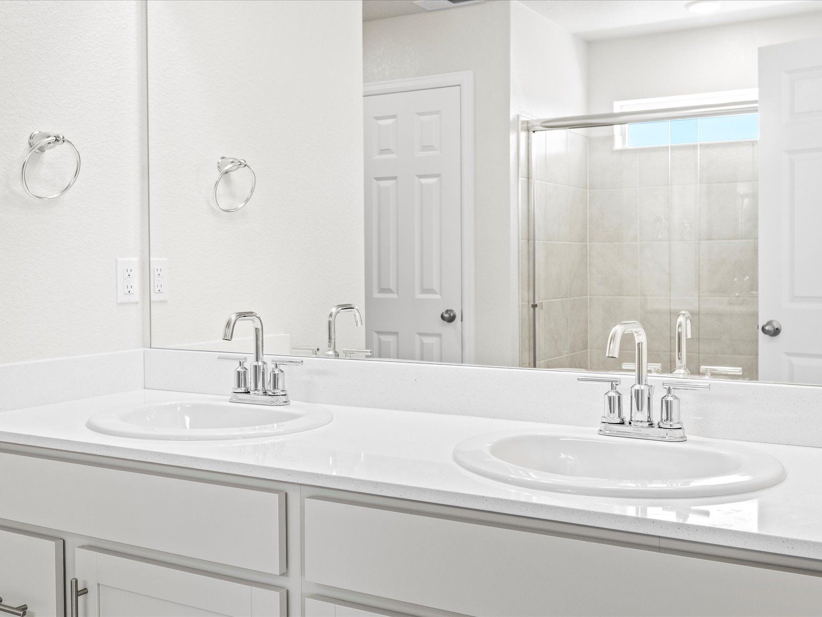 Silversage interior image taken at a Meritage Homes community in Commerce City, CO.