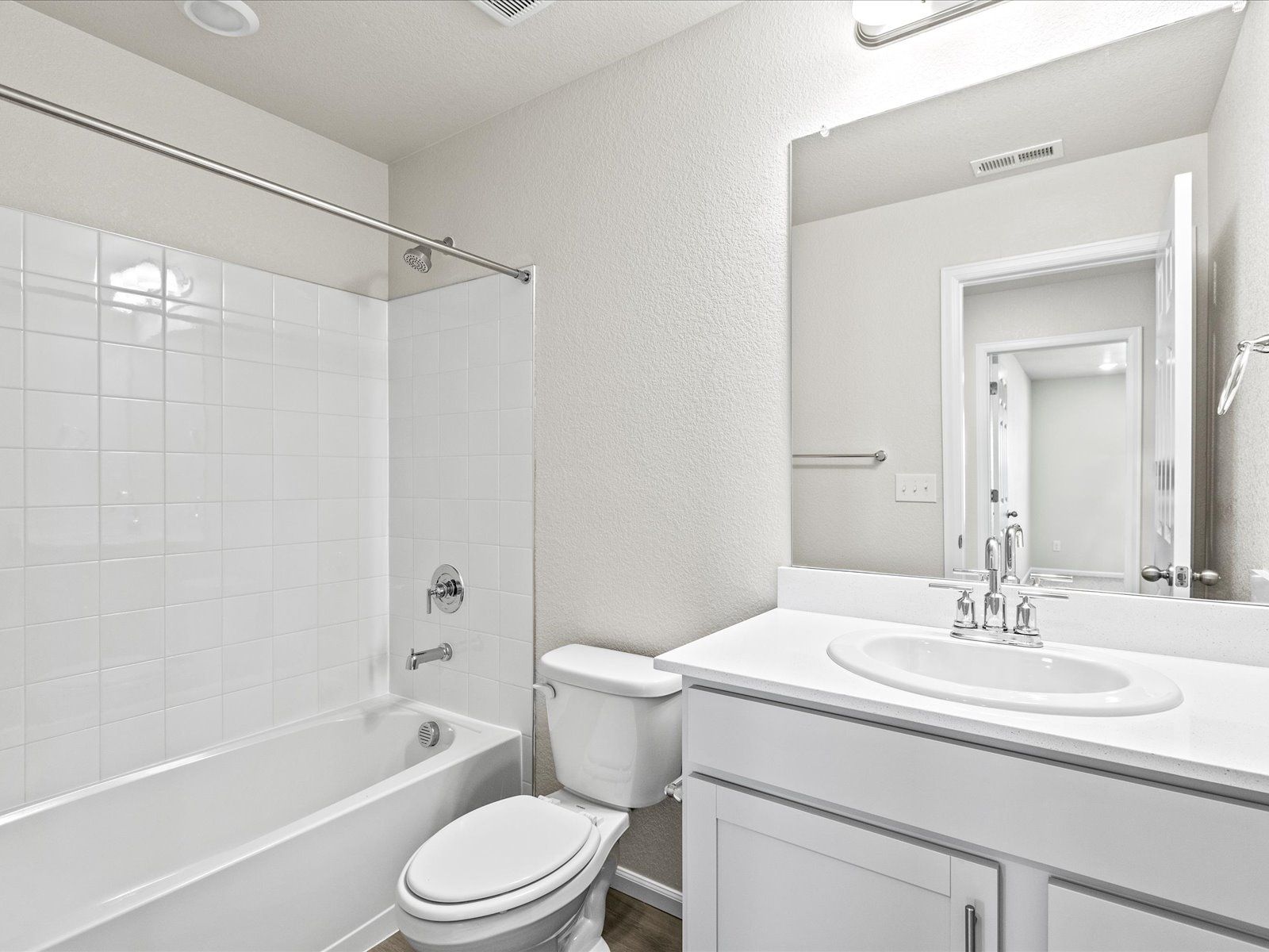 Silversage interior image taken at a Meritage Homes community in Commerce City, CO.