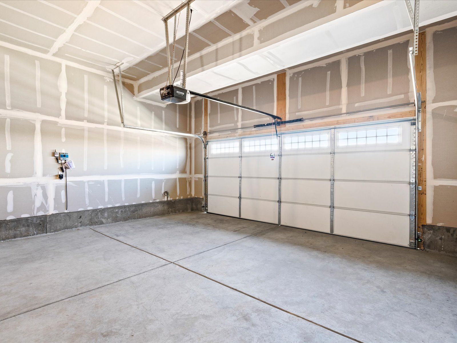 Silversage interior image taken at a Meritage Homes community in Commerce City, CO.