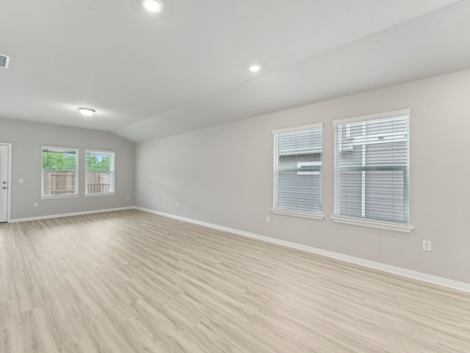 The Cascade (330) Floorplan