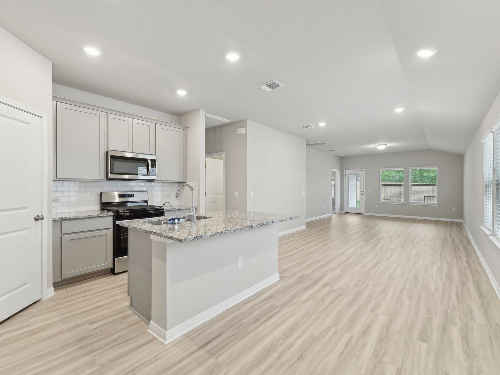 The Cascade (330) Floorplan