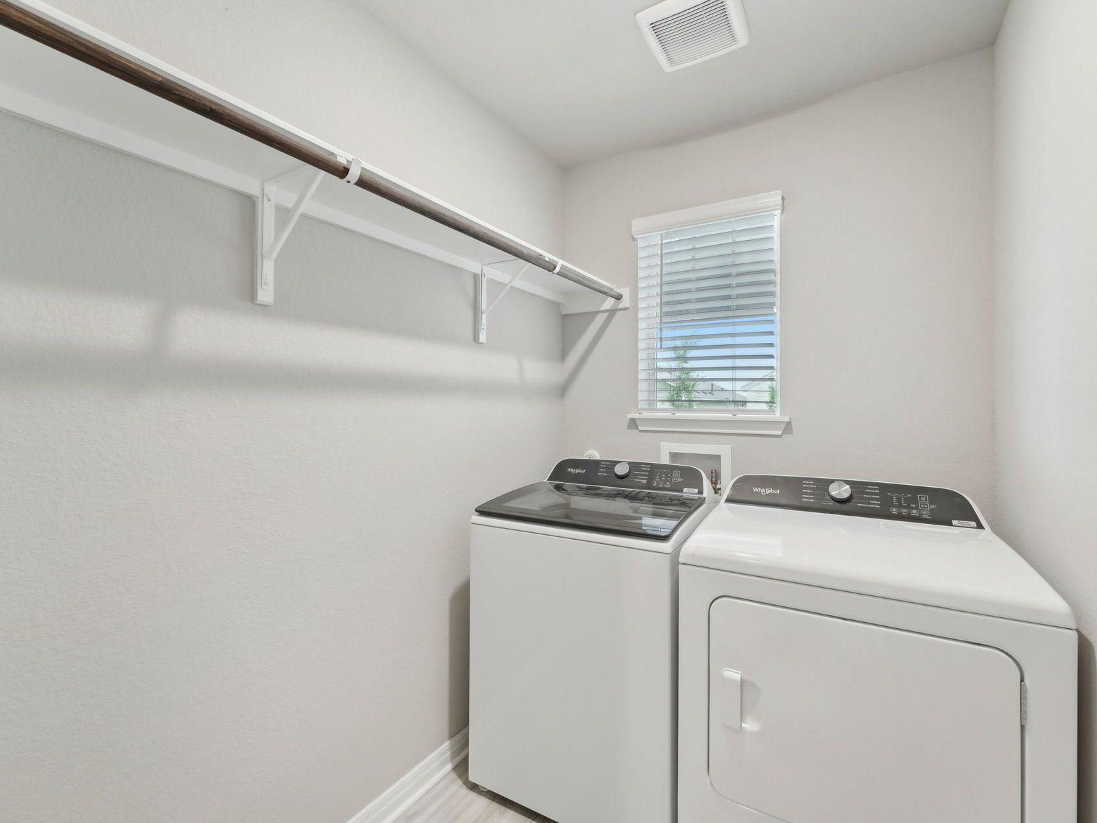 The Cascade (330) Floorplan
