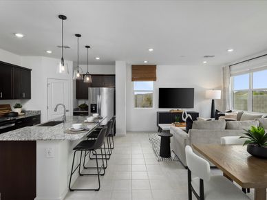 The Leslie floorplan modeled at Anthem at Merrill Ranch
