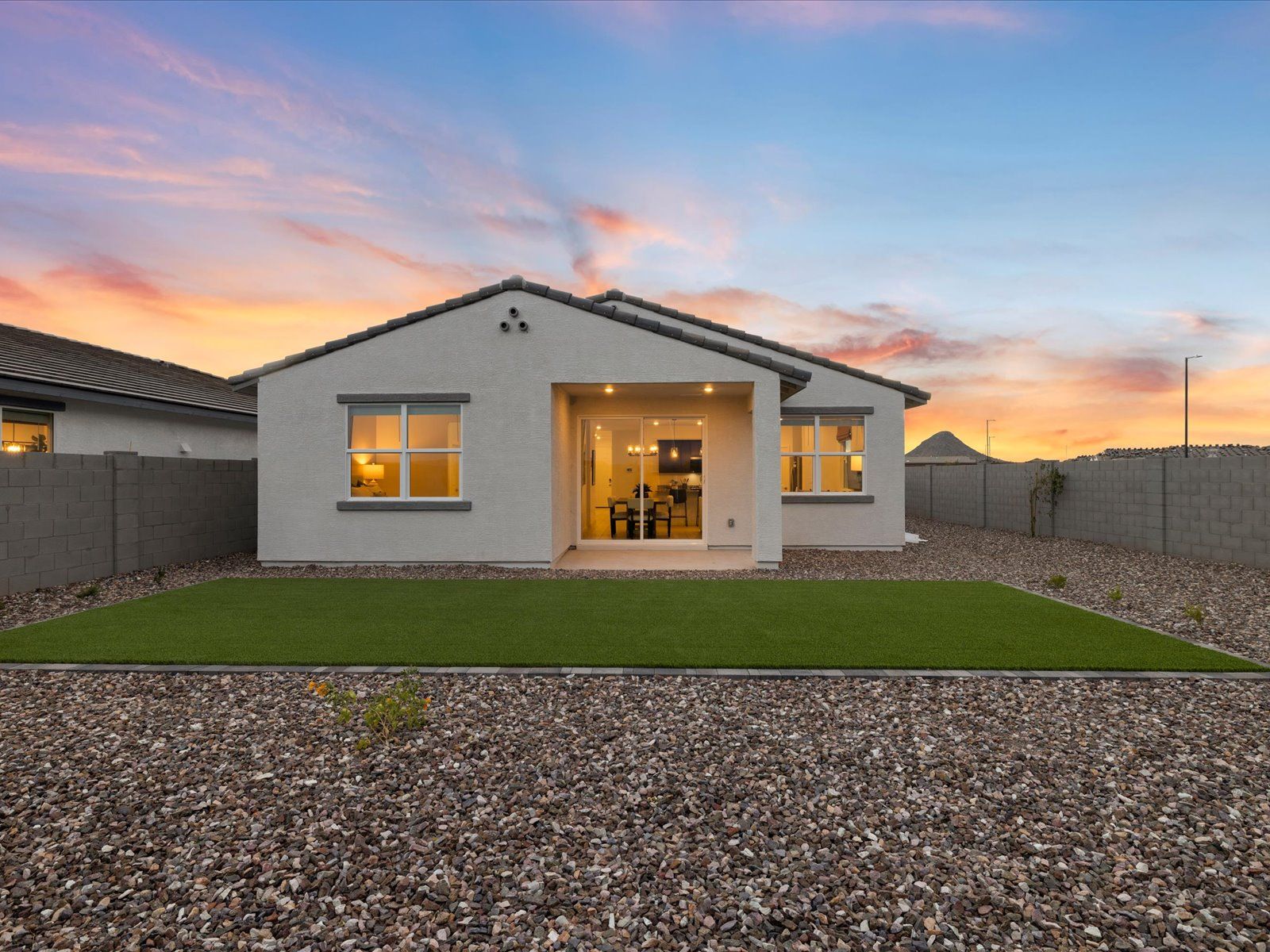 The Leslie floorplan modeled at Anthem at Merrill Ranch