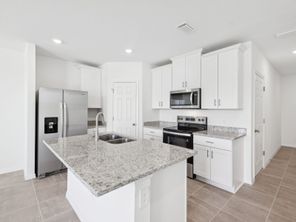 16462 Bird of Paradise Avenue (Calistoga I)