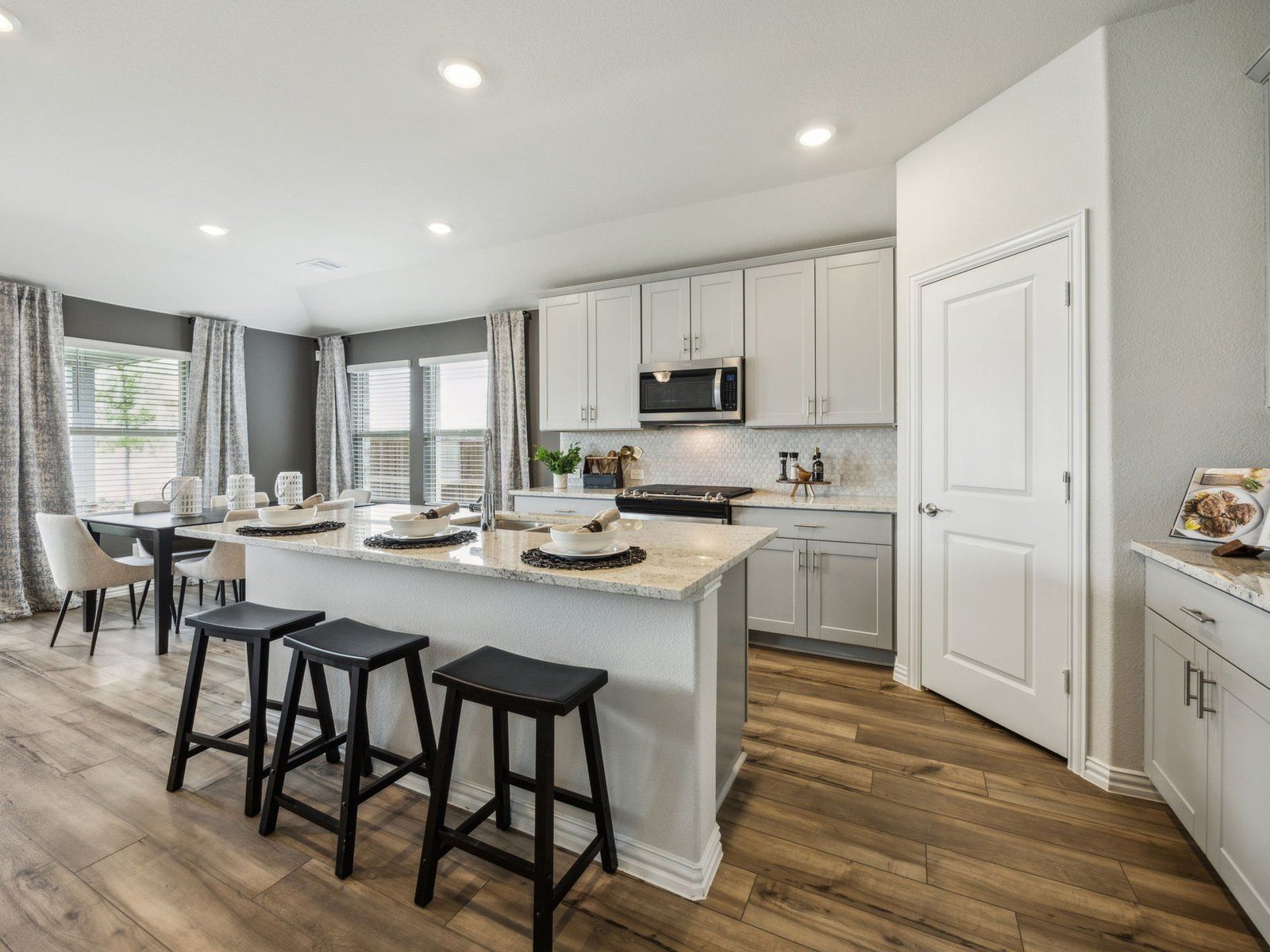 The Henderson floorplan featured at Lakehaven