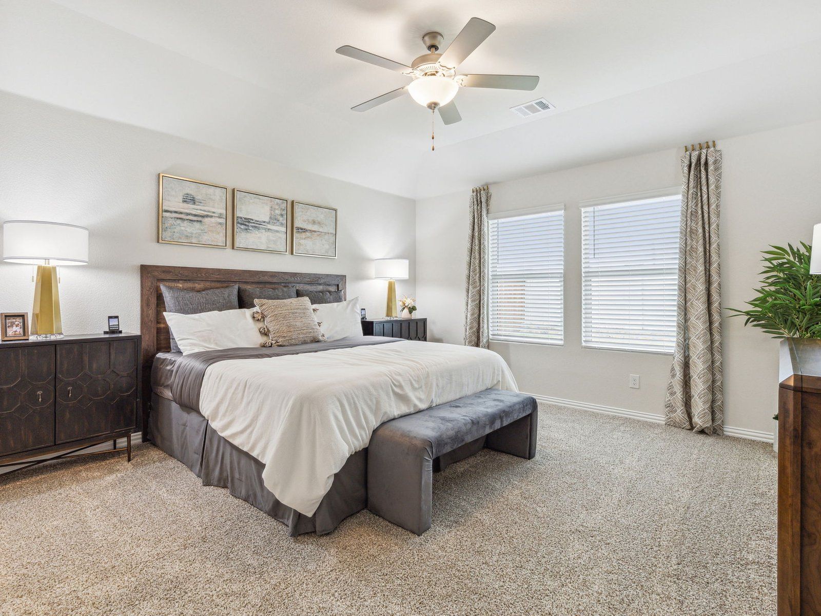 The Henderson floorplan featured at Lakehaven