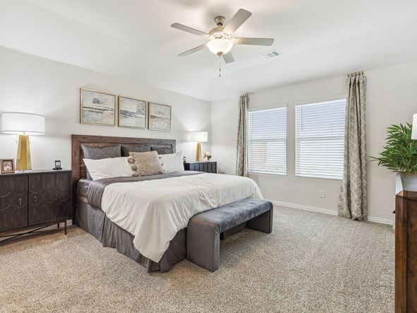 The Henderson floorplan featured at Lakehaven