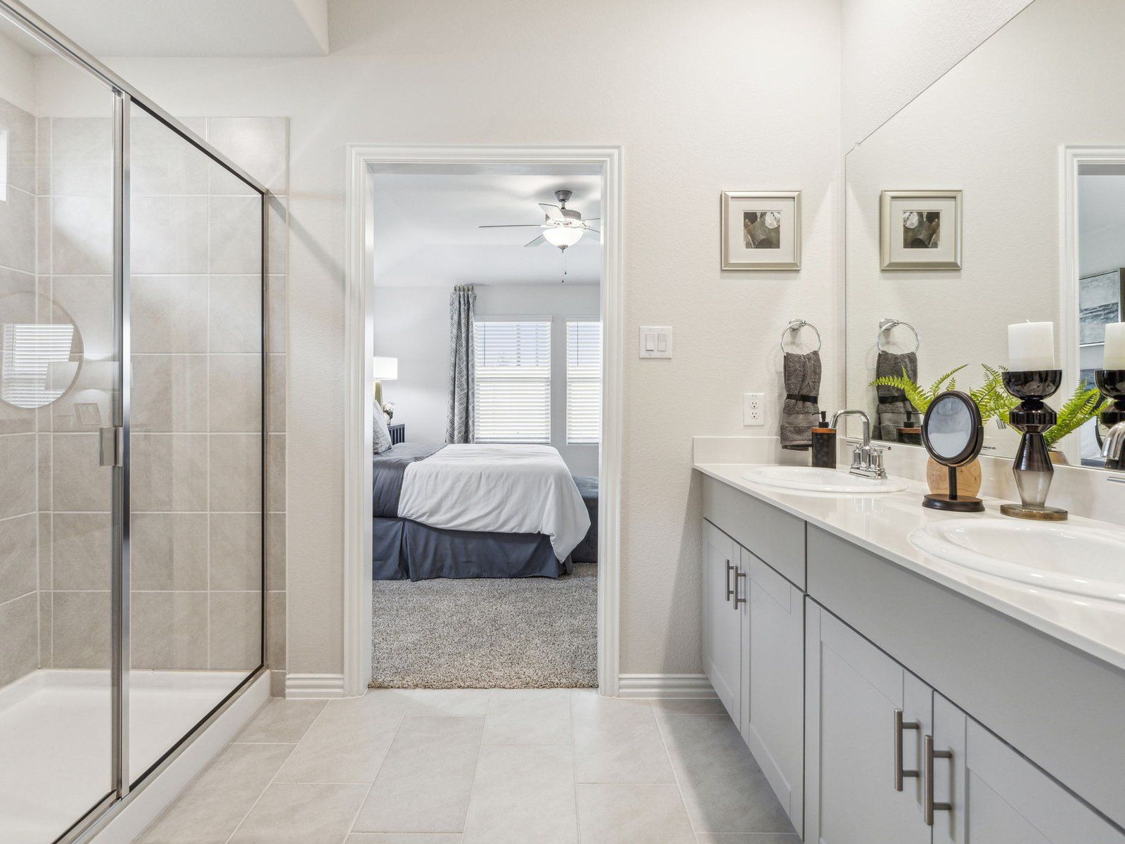 The Henderson floorplan featured at Lakehaven