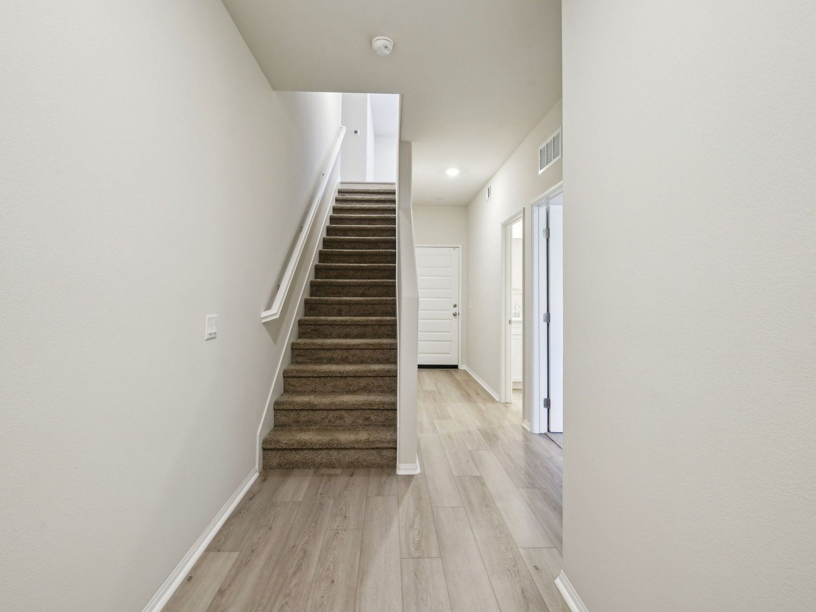 Residence 3 - The Knoll: Pomona, California - Meritage Homes