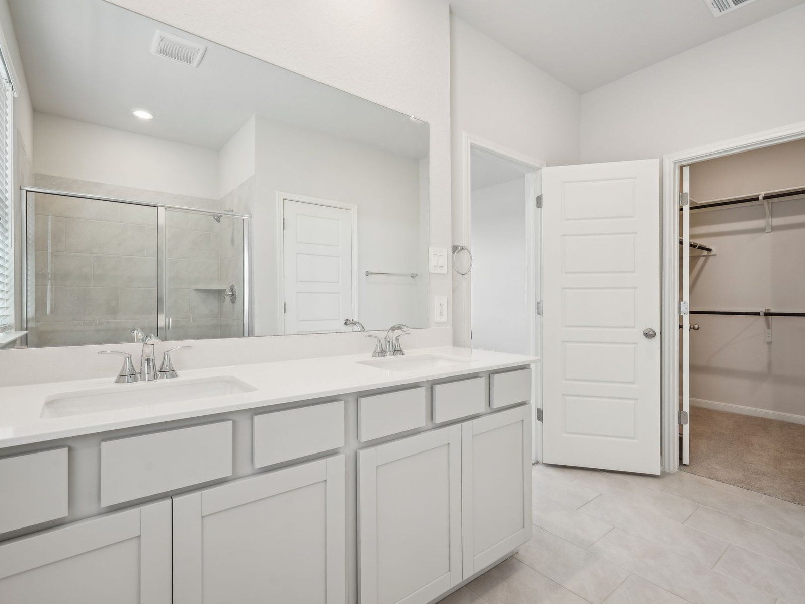 SAN_Sagebrooke_Rio Grande_3010_Primary Bath_11526 Cottage Pt_029.jpg