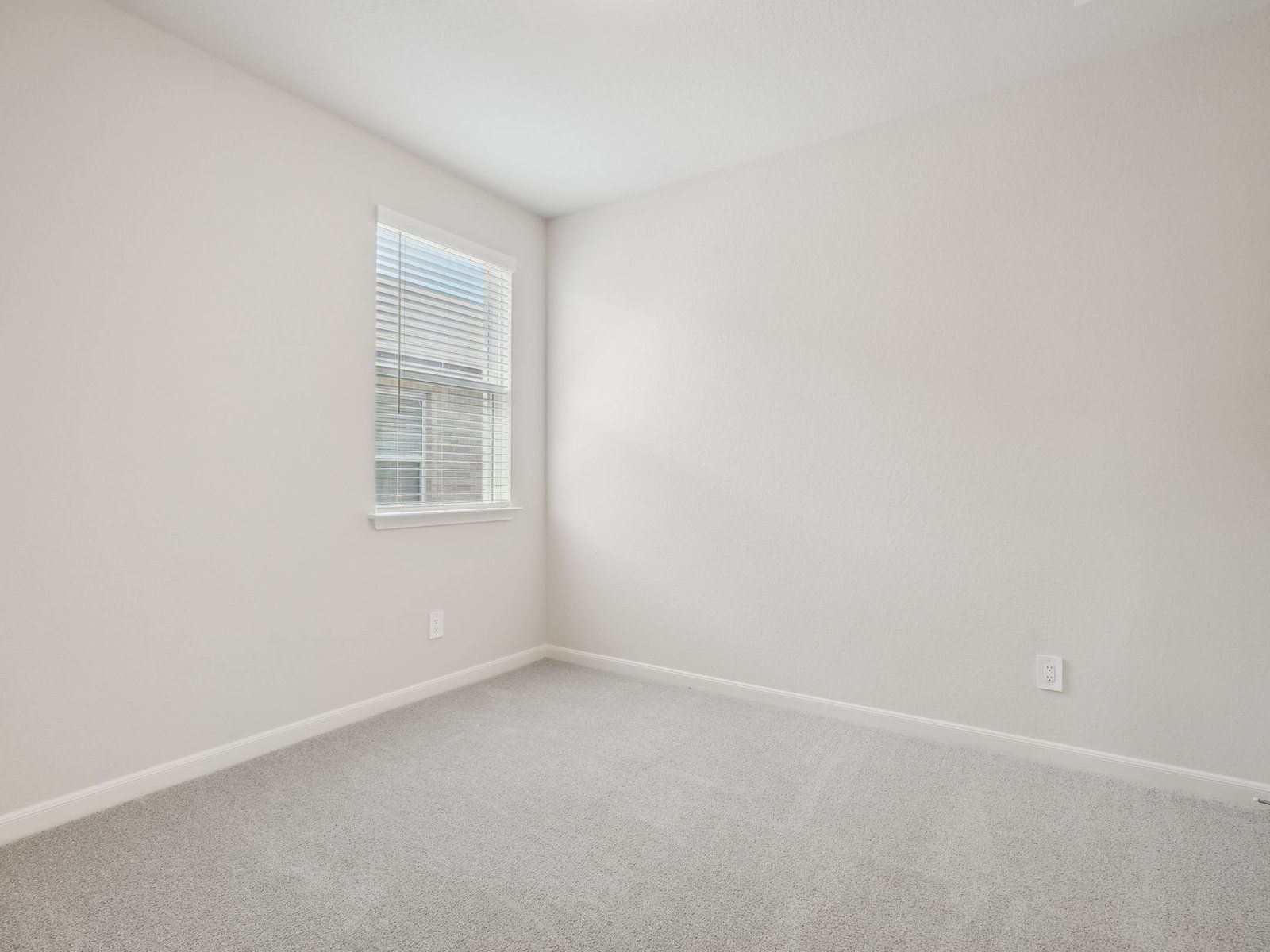 SAN_Sagebrooke_Rio Grande_3010_Guest Room_11526 Cottage Pt_021.jpg