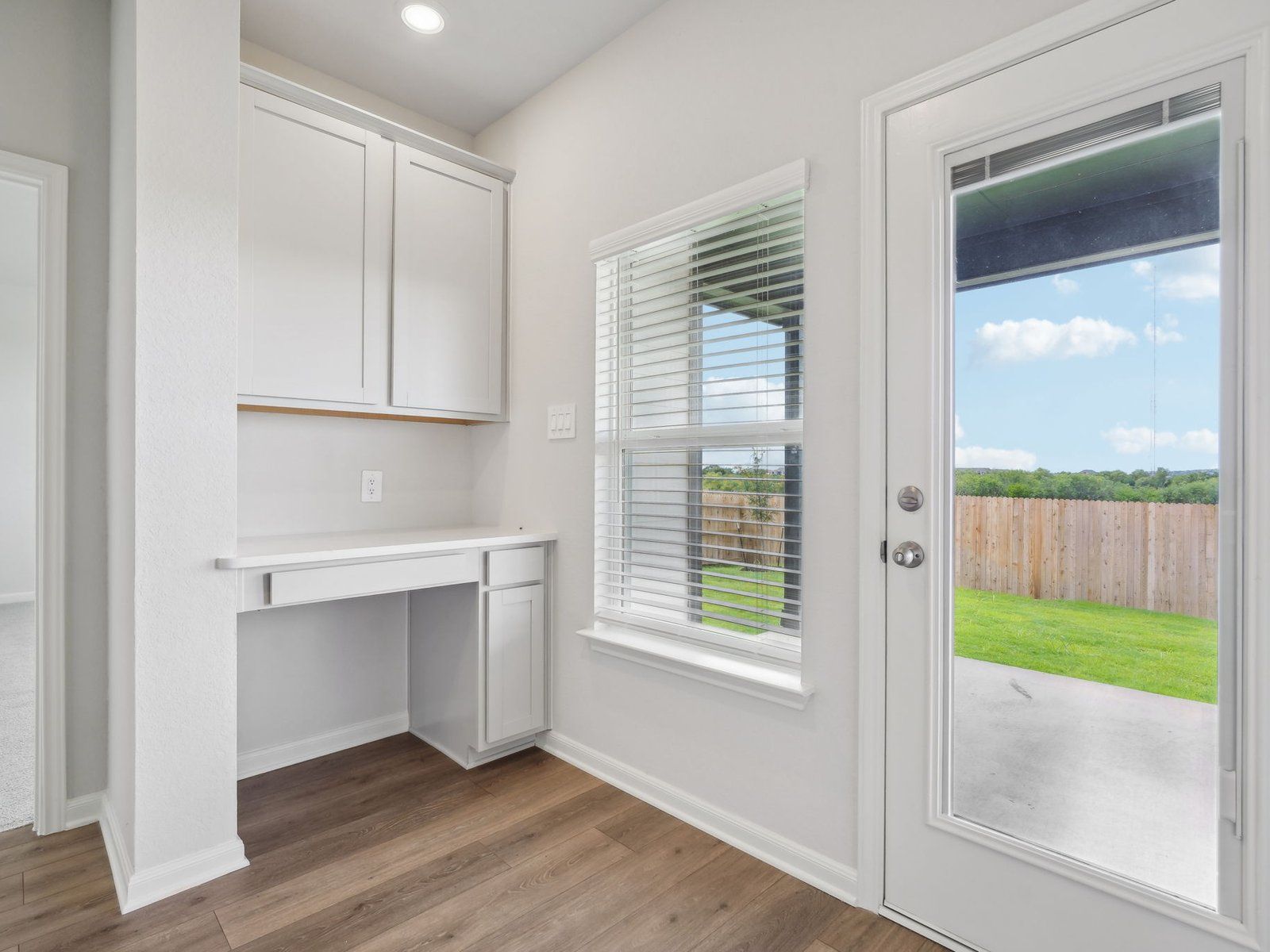 SAN_Sagebrooke_Rio Grande_3010_Flex Space_11526 Cottage Pt_017.jpg