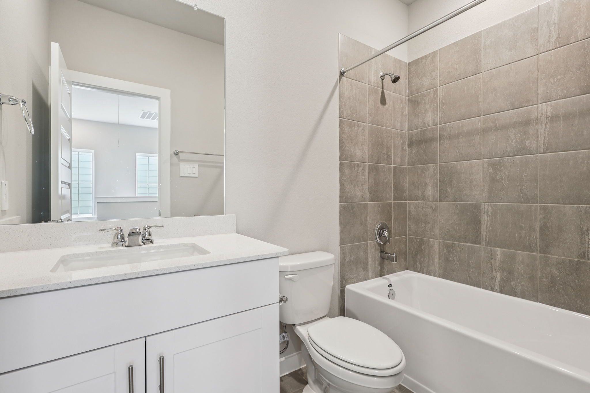 23-web-or-mls-Houston - Kemah Crossing - 2155 Beachcomber Dr Kemah TX 77565 - 017.jpg
