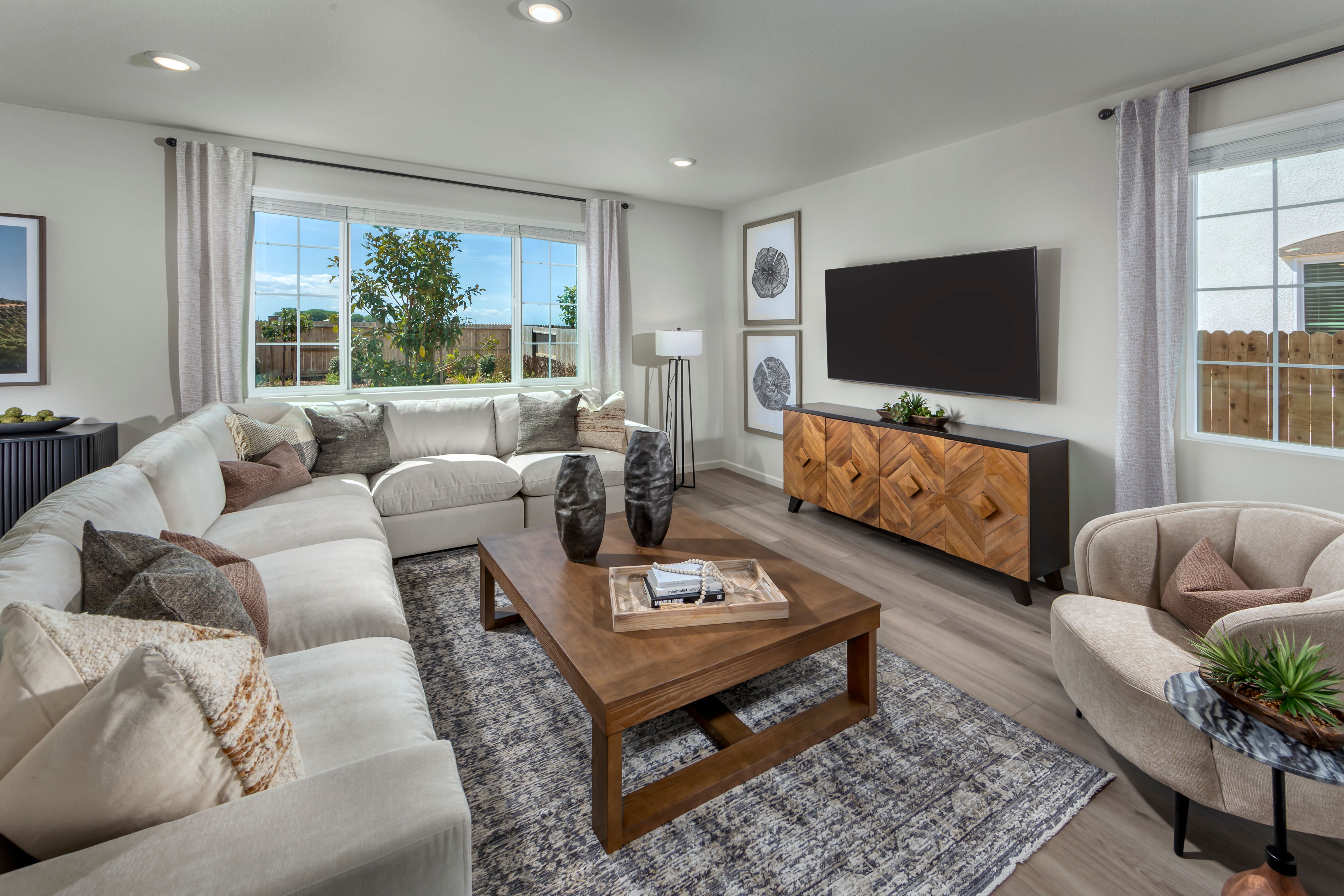 Modeled Residence 3 of Aspen at Villa Ticino in Manteca, CA.