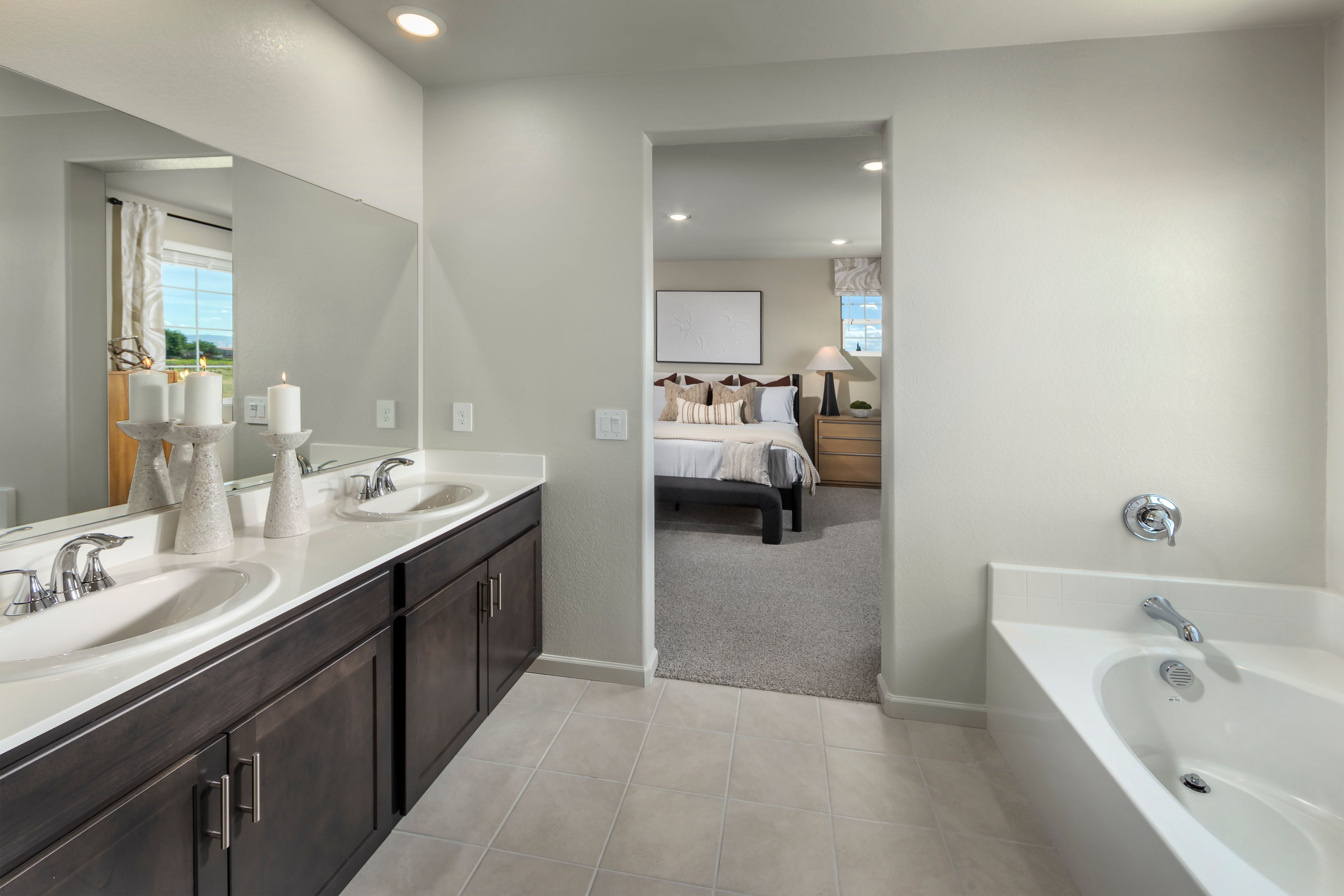 Modeled Residence 3 of Aspen at Villa Ticino in Manteca, CA.