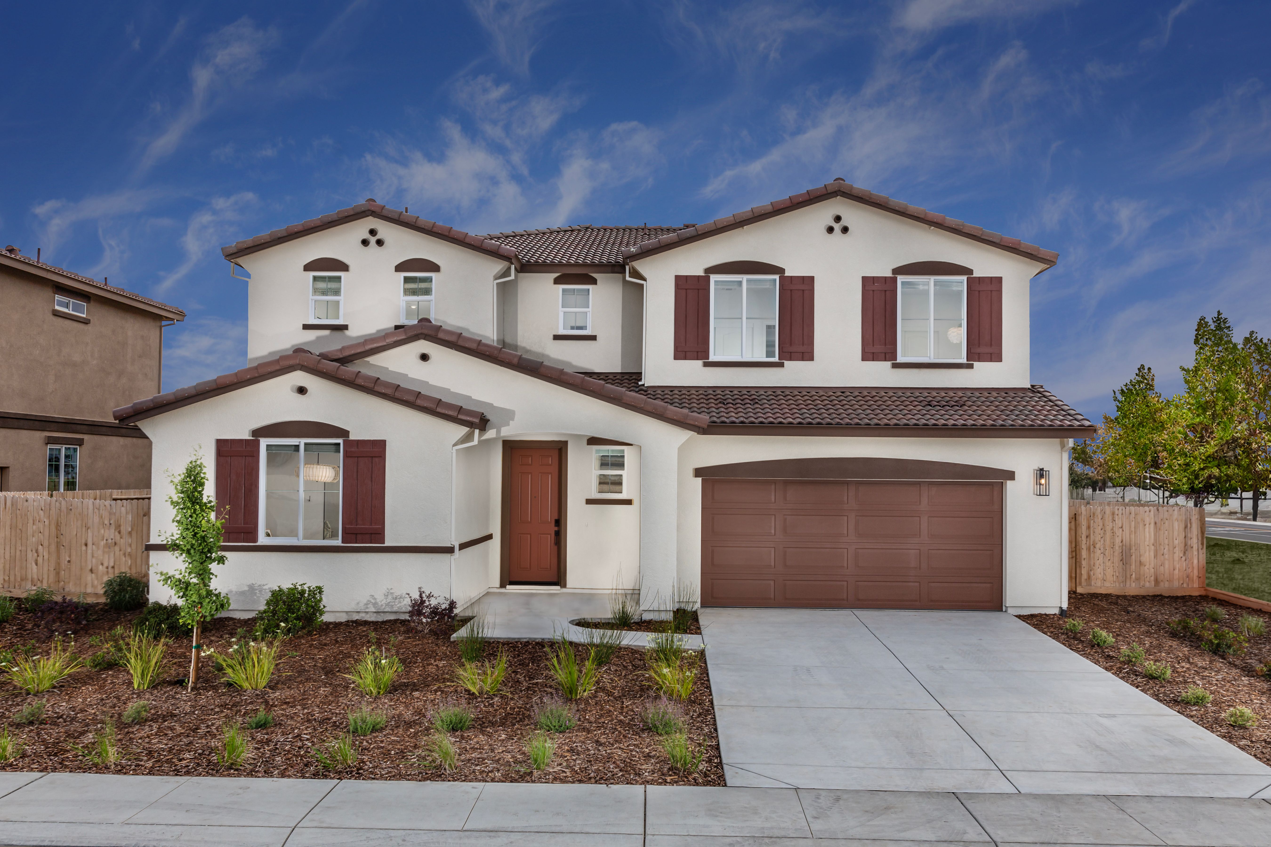Modeled Residence 5 of Aspen at Villa Ticino in Manteca, CA.
