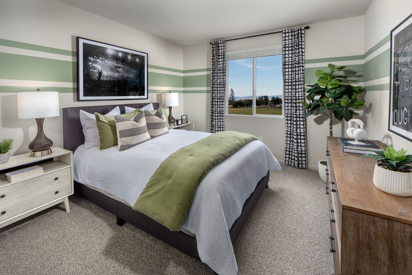 Modeled Residence 5 of Aspen at Villa Ticino in Manteca, CA.