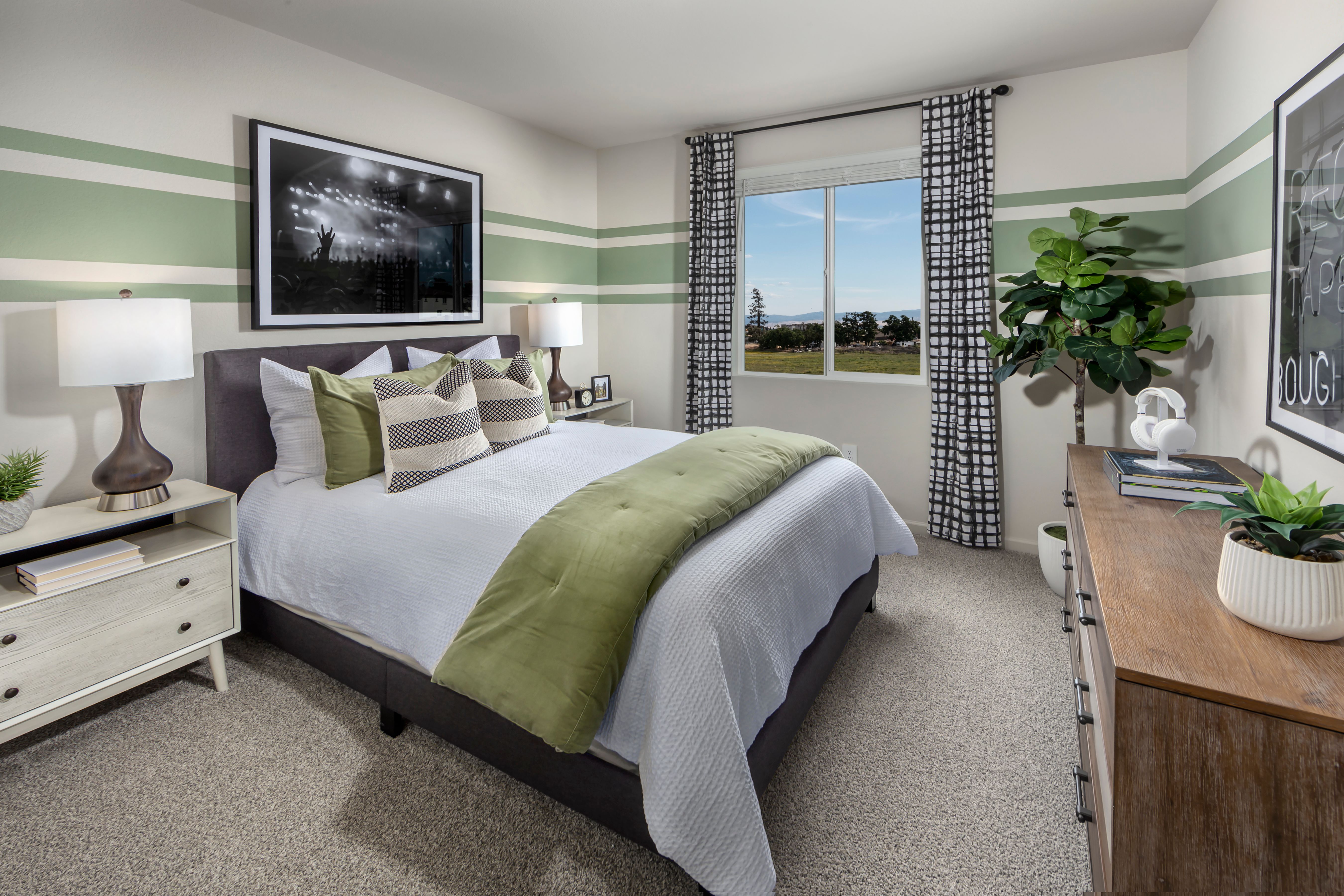 Modeled Residence 5 of Aspen at Villa Ticino in Manteca, CA.