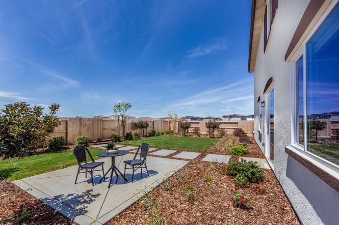 Modeled Residence 5 of Aspen at Villa Ticino in Manteca, CA.