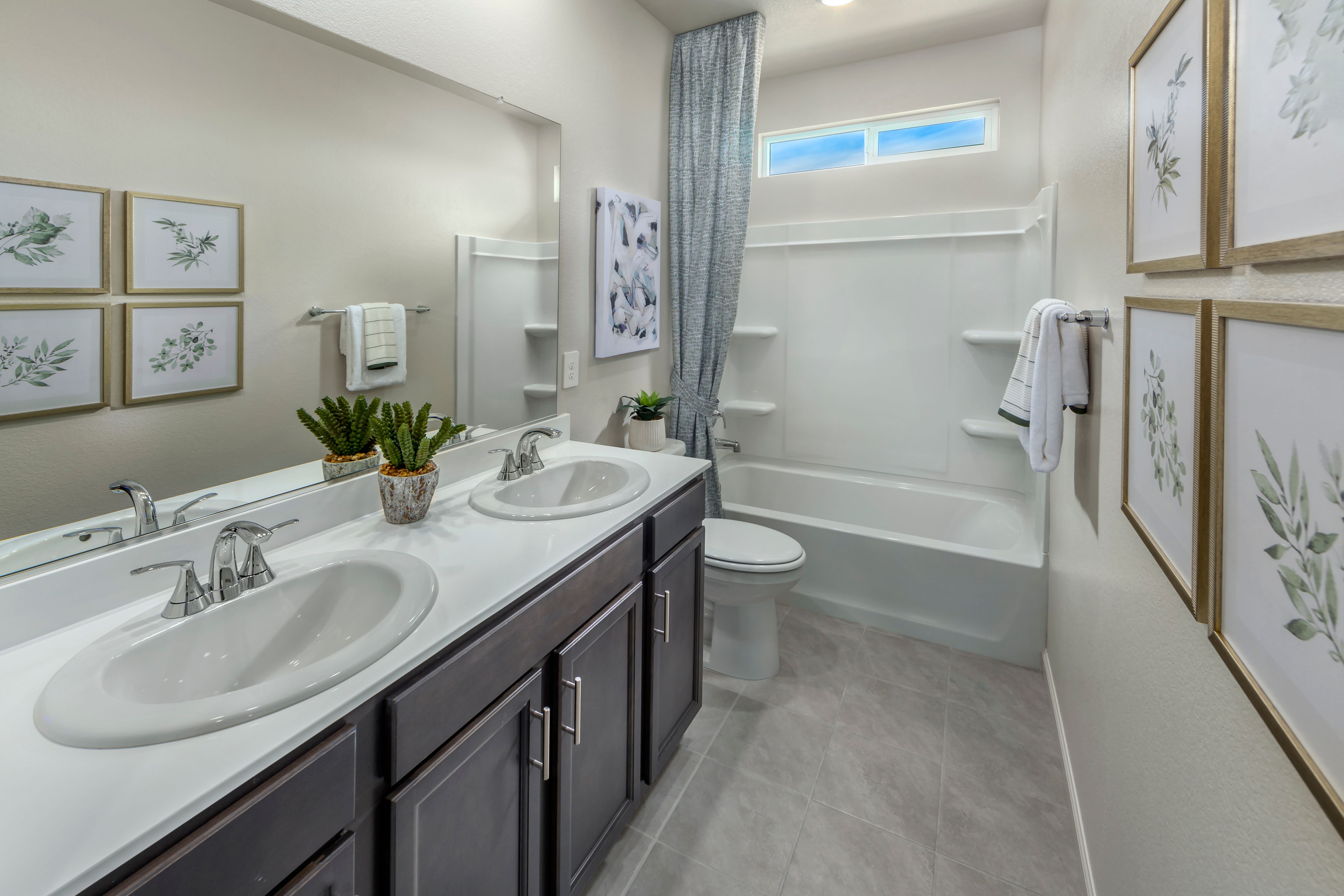 Modeled Residence 5 of Aspen at Villa Ticino in Manteca, CA.