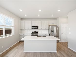 Bergamot - Buffalo Highlands: The Flora Collection: Commerce City, Colorado - Meritage Homes