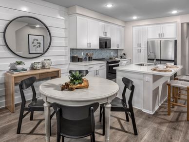 Expertly designed, state-of-the-art kitchens crafted with style and functionality in mind.